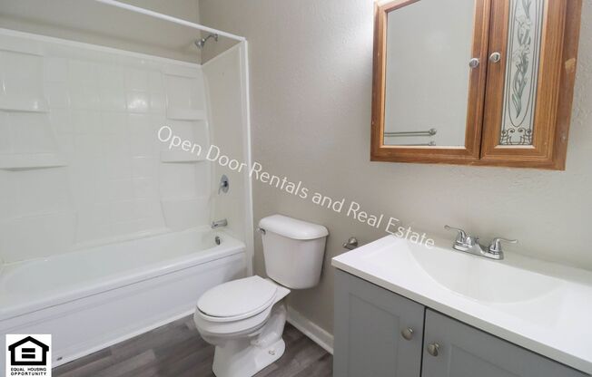 2 beds, 1 bath, 1,000 sqft, $825, Unit 307 W WIlliams Apt 1