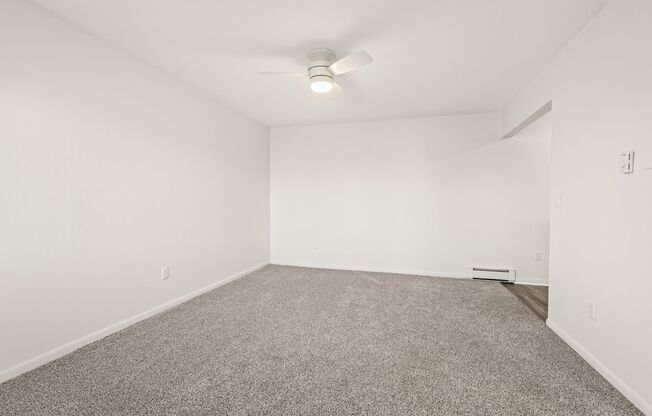 1 bed, 1 bath, 615 sqft, $850, Unit 2129-12