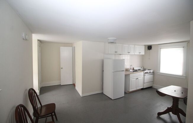 Studio, 1 bath, 17 sqft, $650, Unit #3