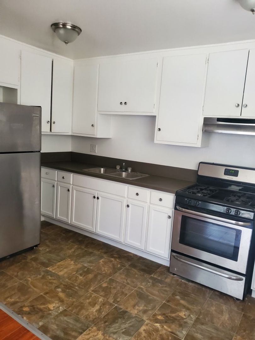 Rose Gold LLC (24th St.)