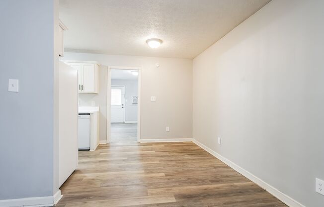 1 bed, 1 bath, 560 sqft, $795, Unit G48