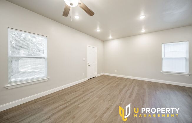 3 beds, 2.5 baths, 1,422 sqft, $1,450, Unit Unit 1016