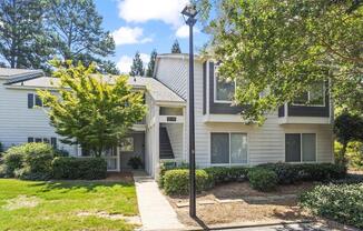 65 RUMSON CT SE