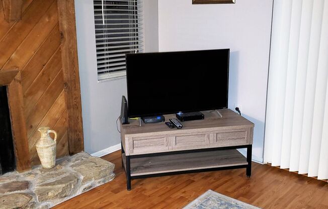 Condo in East Lake Woodlands