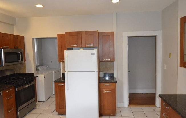 34 Channing St