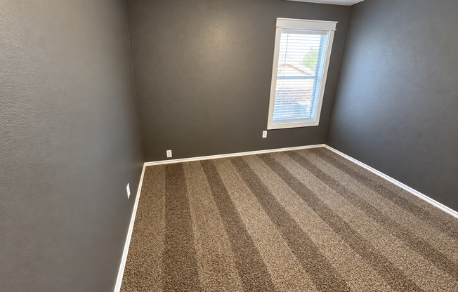 3 beds, 2 baths, $2,400