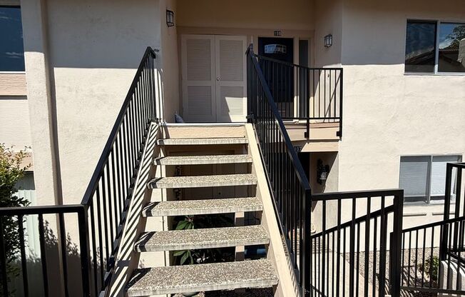 Beautiful Updated 2Br/2/Ba + Den W/ detached 1 Car Carport  Condo in Oaks North - Age 55+