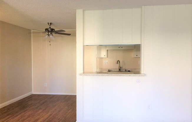 Mission Plaza Apartment Homes