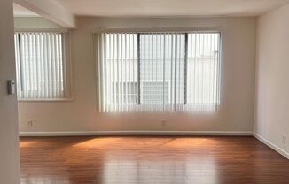 1 bed, 1 bath, $1,950, Unit 12