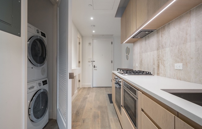 Studio, 1 bath, 467 sqft, $3,450, Unit 7M