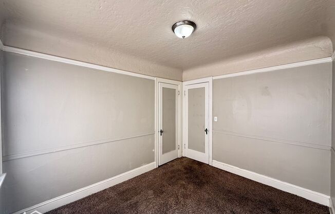 1501 W Yakima Ave