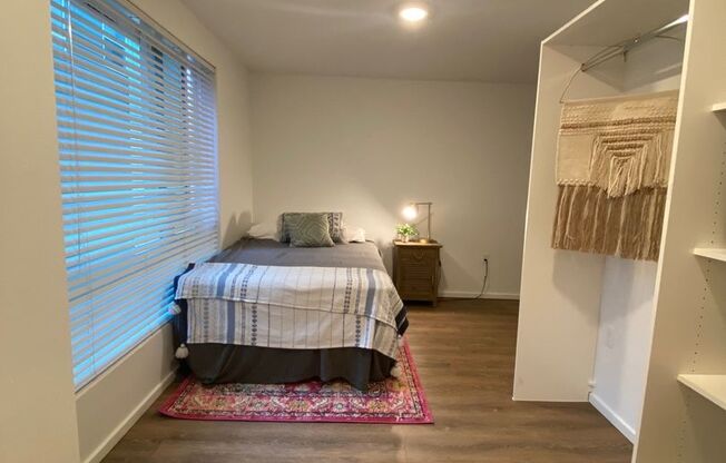 Studio, 1 bath, 170 sqft, $1,199, Unit 5309