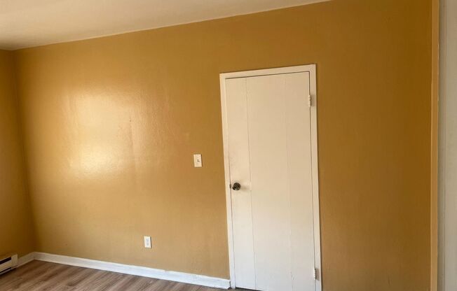 1 bed, 1 bath, 525 sqft, $700