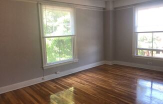 2 beds, 1 bath, 844 sqft, $1,350, Unit 4N