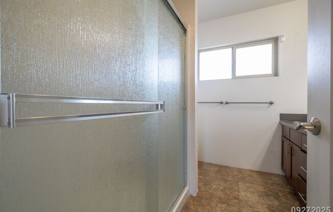 4 beds, 3 baths, $4,300