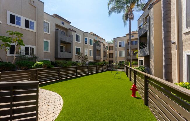 2 beds, 2 baths, 965 sqft, $2,895, Unit 247