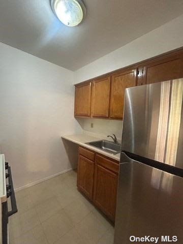 2 beds, 1 bath, $2,700