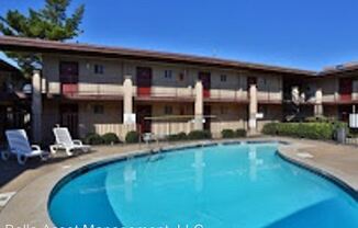 Casa Del Sol Apartments 4215 S. Western Street
