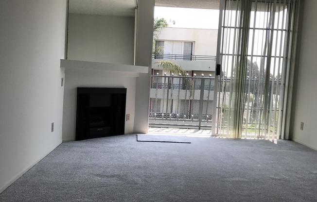 2 beds, 2 baths, 1,000 sqft, $2,875, Unit 201