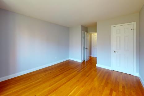 70 W 93rd St