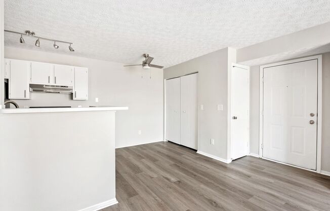 1 bed, 1 bath, 680 sqft, $980