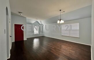 3 beds, 2 baths, $2,595