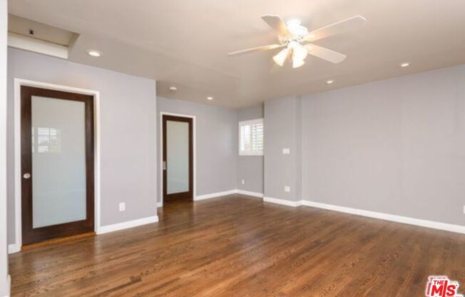 426 Venice Way