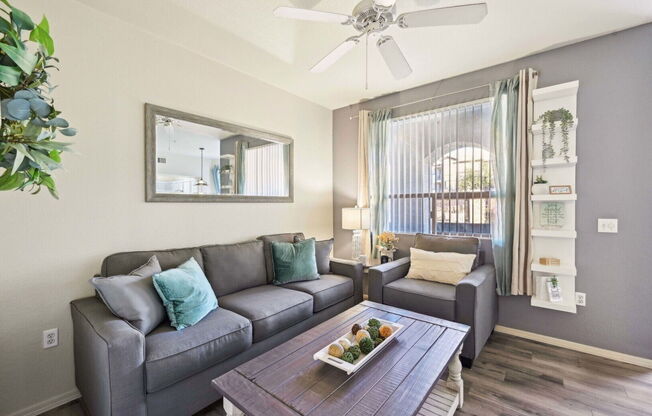 3 beds, 2 baths, 1,152 sqft, $1,553