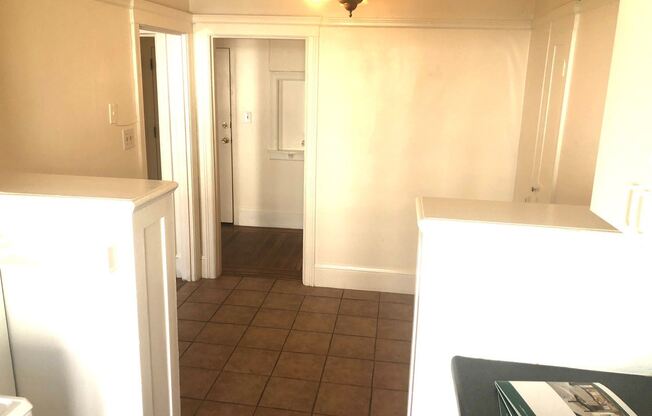 359 Fillmore St #8