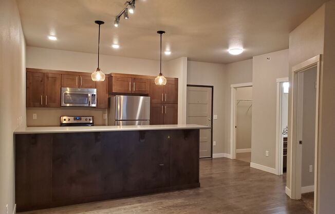 1 bed, 1 bath, $1,125, Unit 122