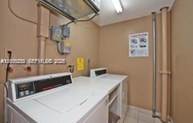 2 beds, 2 baths, $6,500, Unit # 1507