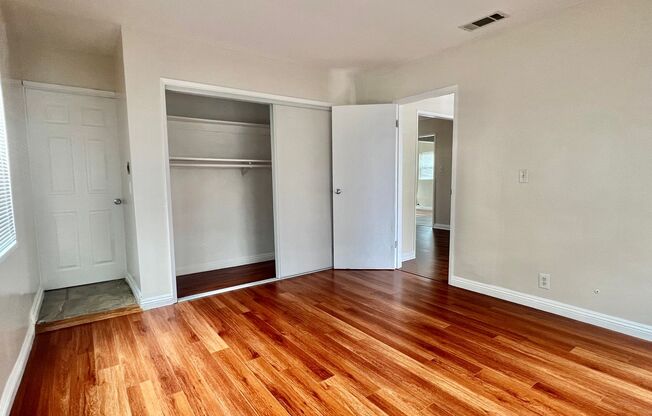 2 beds, 1 bath, $2,850