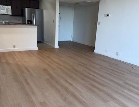 2 beds, 2 baths, 1,037 sqft, $3,995, Unit 1612