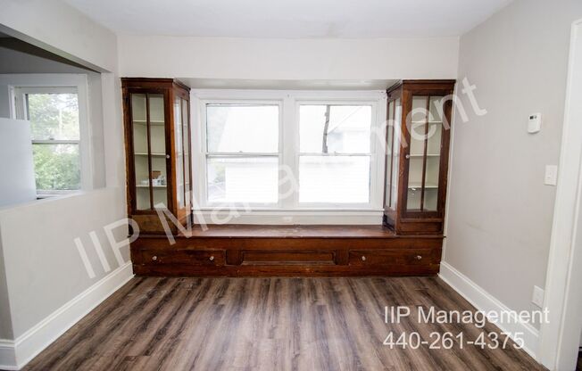 3204 W 92 ST