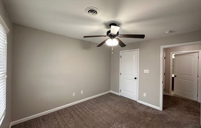 1 bed, 1 bath, 785 sqft, $1,295, Unit 4820 # 201