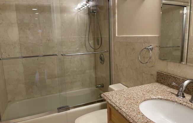 1 bed, 1 bath, 720 sqft, $3,400, Unit 405