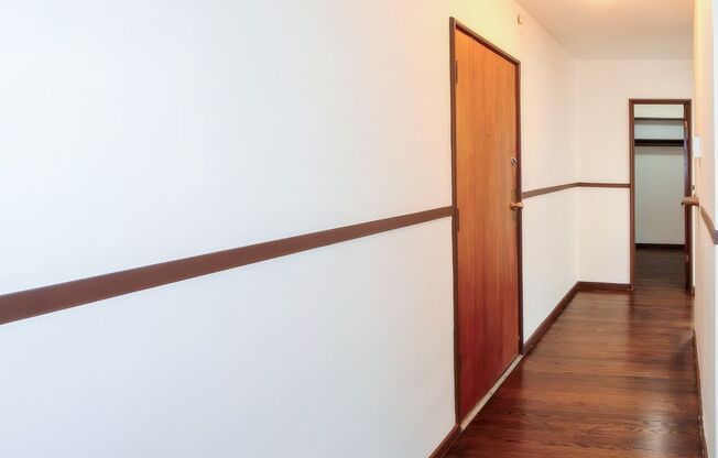 1 bed, 1 bath, 749 sqft, $1,875, Unit 0305