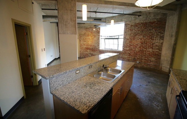 Studio, 1 bath, 540 sqft, $1,195, Unit APT 1C