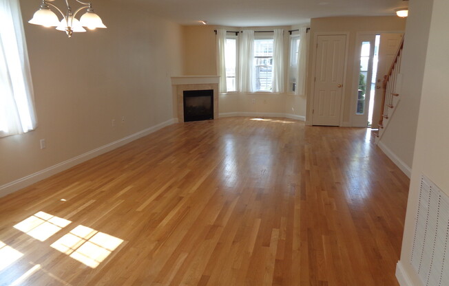 34 LAWRENCE ST