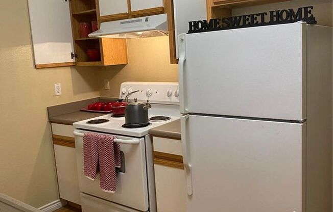 1 bed, 1 bath, 543 sqft, $749