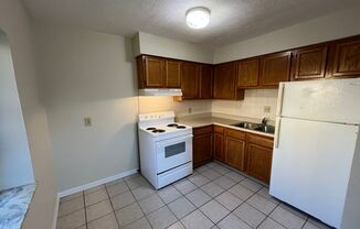 2 beds, 1 bath, 650 sqft, $875, Unit 450-A