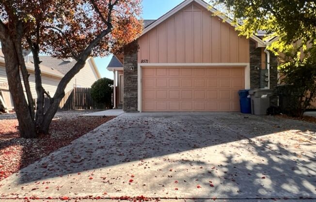 Beautiful Centrally located Duplex in Boise!