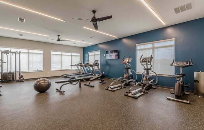 Dominium_Promenade_Fitness Center 1.jpg