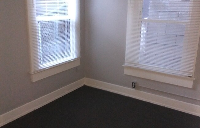 Tenth Avenue Apts.