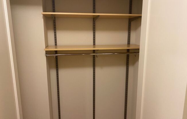 Studio, 1 bath, 470 sqft, $2,200