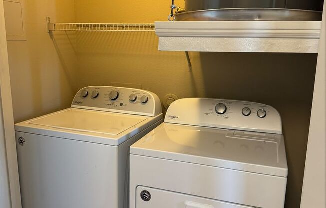 1 bed, 1 bath, 649 sqft, $1,180, Unit 1L-305