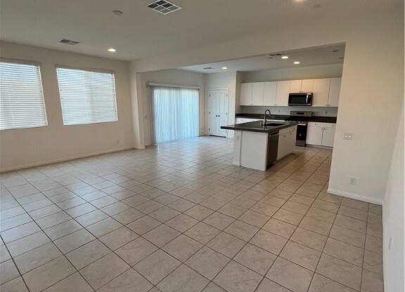 6370 ANGORA PEAK LN