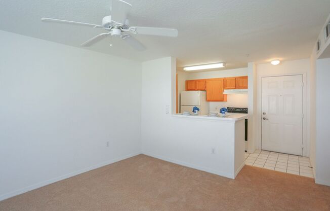 2 beds, 1.5 baths, 760 sqft, $1,144, Unit 3-357