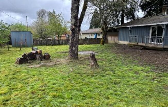 Single level pet friendly home - Move In Special