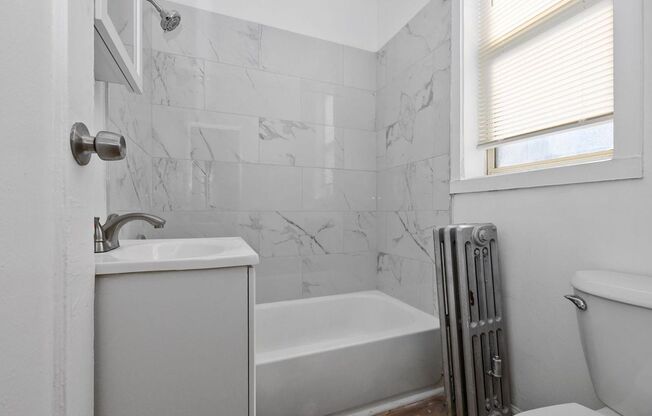 1 bed, 1 bath, 400 sqft, $1,400, Unit 4344 - 112
